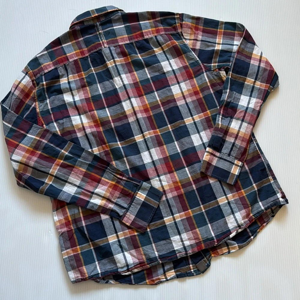 Banana Republic Men's large multicolor Plaid untucked slim fit button down shirt